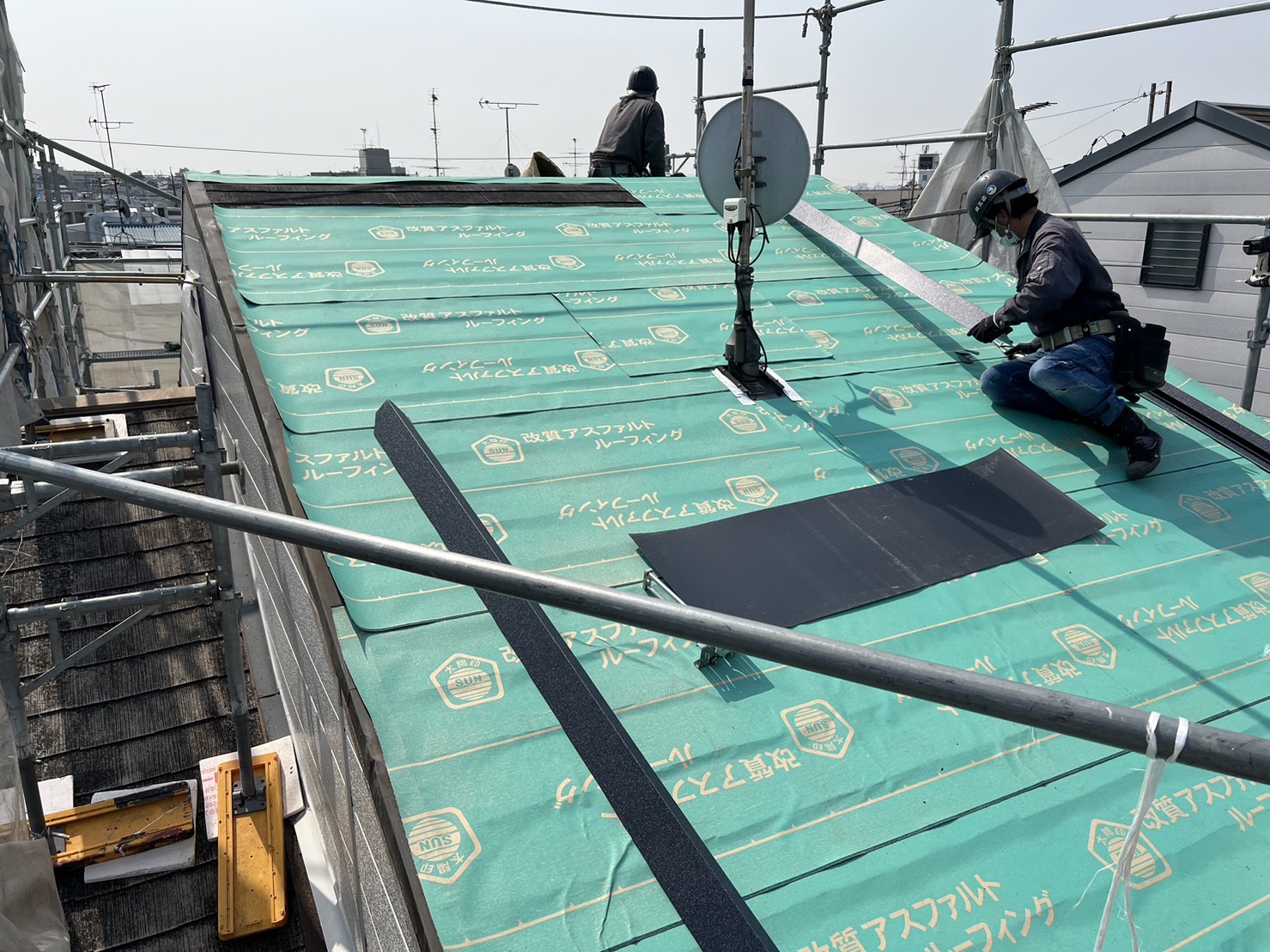 屋根防水シート施工